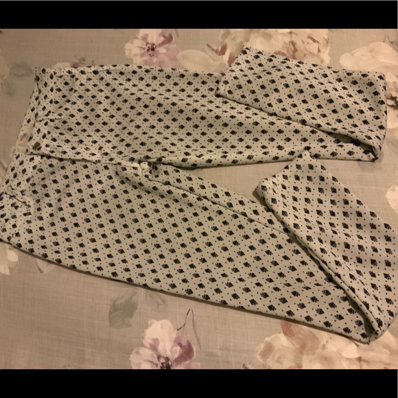 Pants! 👖 - Picture 6 of 12